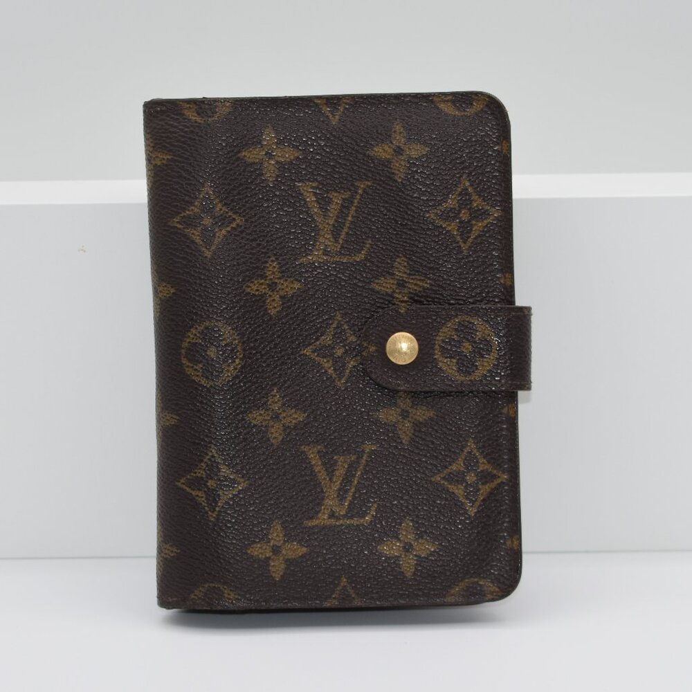 Louis Vuitton Monogram Porte Papier Zippy Wallet
